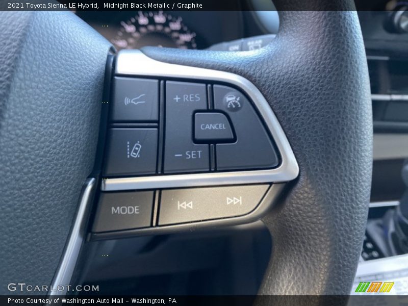 Midnight Black Metallic / Graphite 2021 Toyota Sienna LE Hybrid