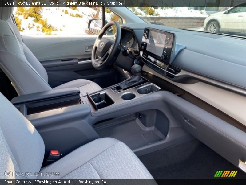 Midnight Black Metallic / Graphite 2021 Toyota Sienna LE Hybrid