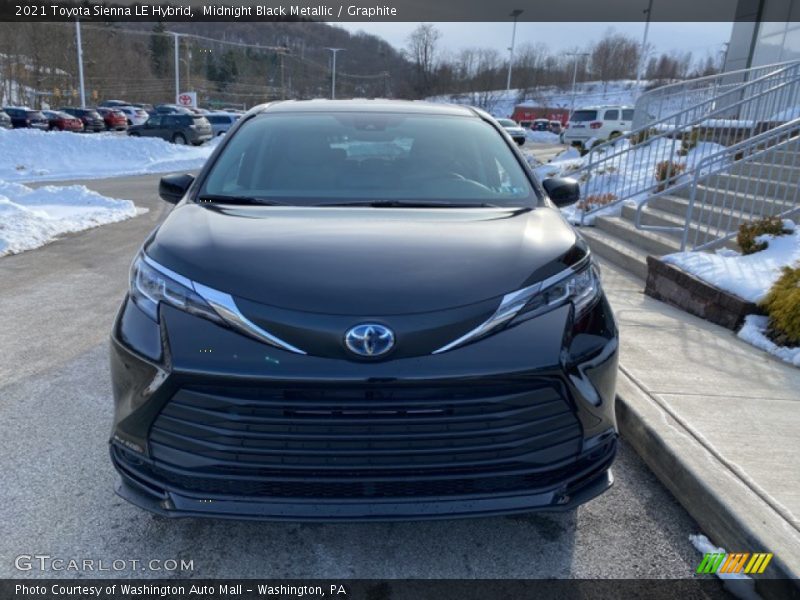Midnight Black Metallic / Graphite 2021 Toyota Sienna LE Hybrid