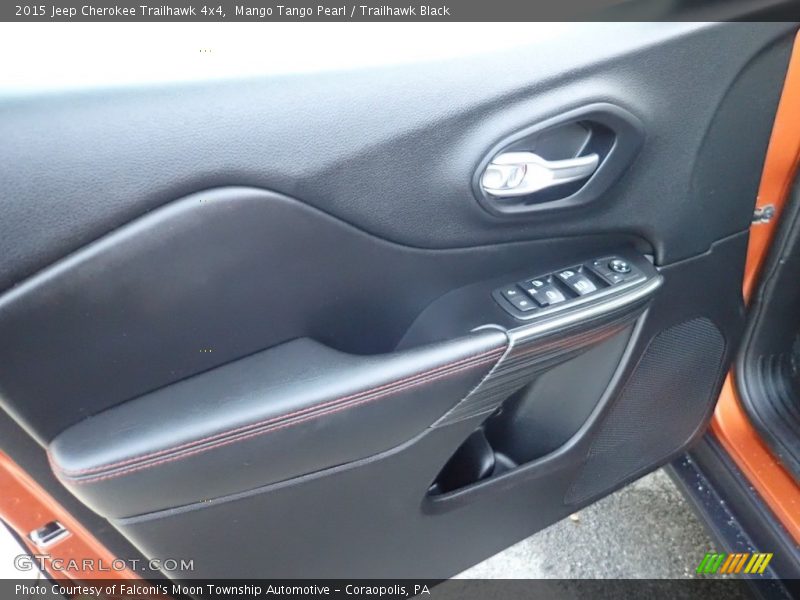 Mango Tango Pearl / Trailhawk Black 2015 Jeep Cherokee Trailhawk 4x4