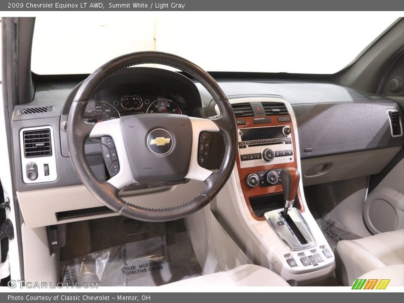 Summit White / Light Gray 2009 Chevrolet Equinox LT AWD