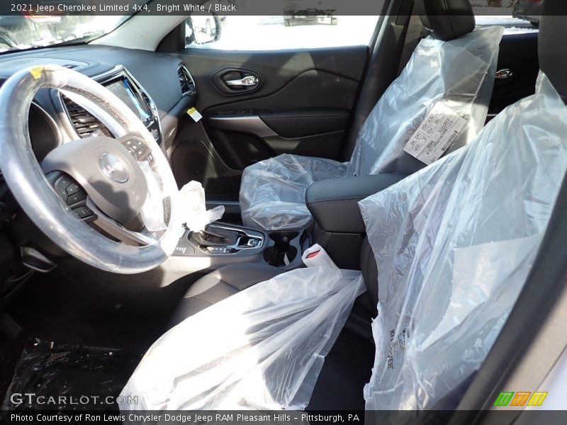 Bright White / Black 2021 Jeep Cherokee Limited 4x4