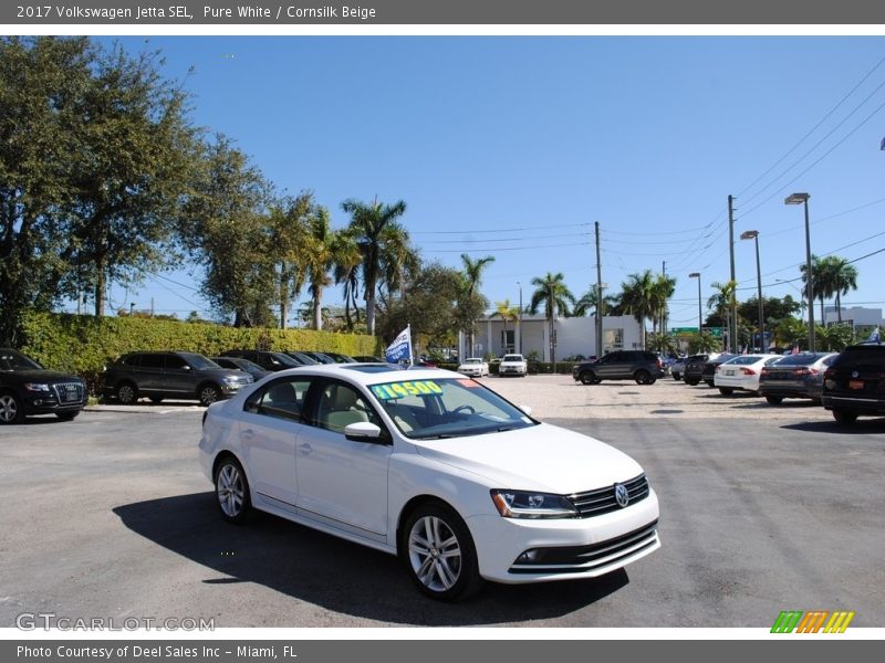 Pure White / Cornsilk Beige 2017 Volkswagen Jetta SEL