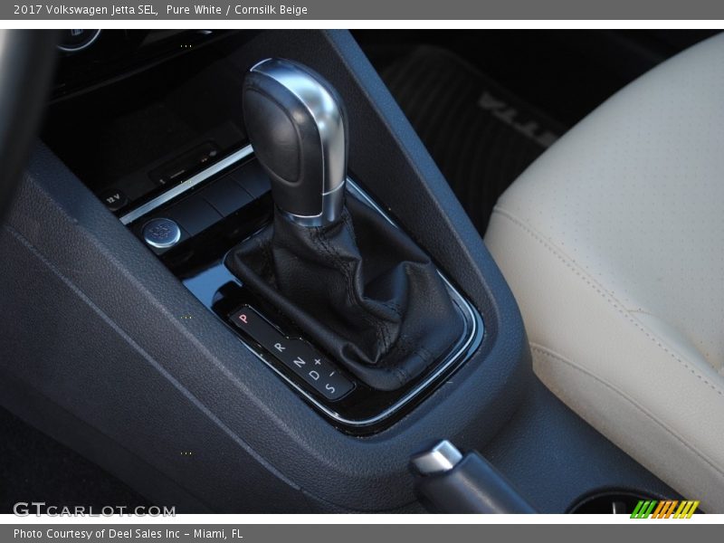  2017 Jetta SEL 6 Speed Tiptronic Automatic Shifter