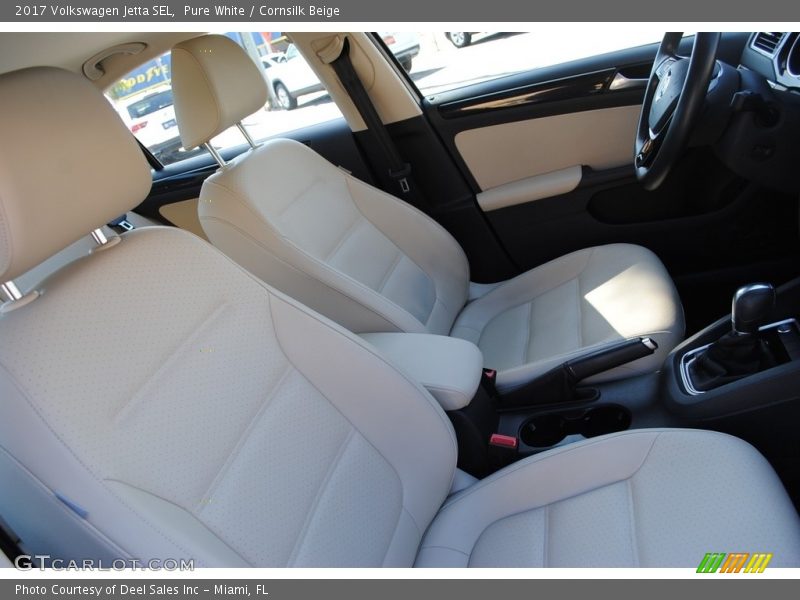 Pure White / Cornsilk Beige 2017 Volkswagen Jetta SEL