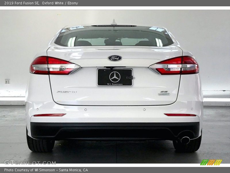 Oxford White / Ebony 2019 Ford Fusion SE
