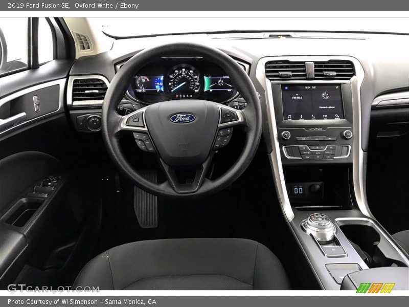 Oxford White / Ebony 2019 Ford Fusion SE