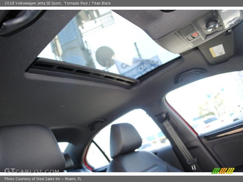 Tornado Red / Titan Black 2018 Volkswagen Jetta SE Sport