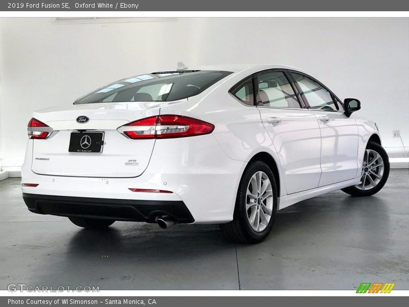 Oxford White / Ebony 2019 Ford Fusion SE