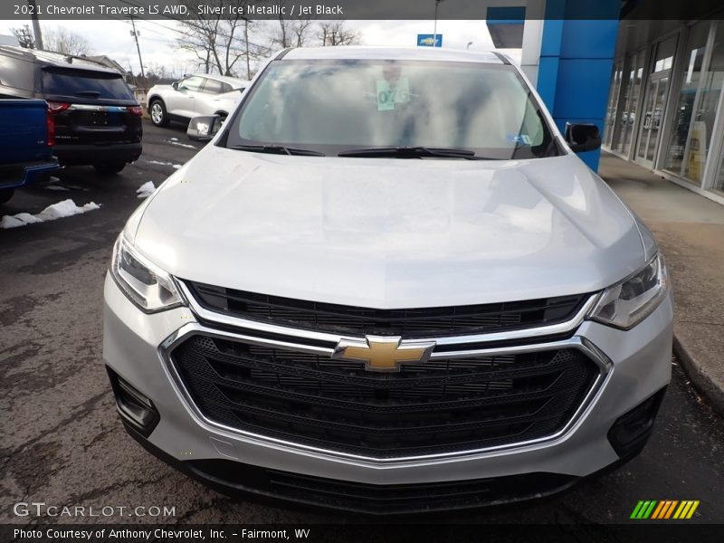 Silver Ice Metallic / Jet Black 2021 Chevrolet Traverse LS AWD