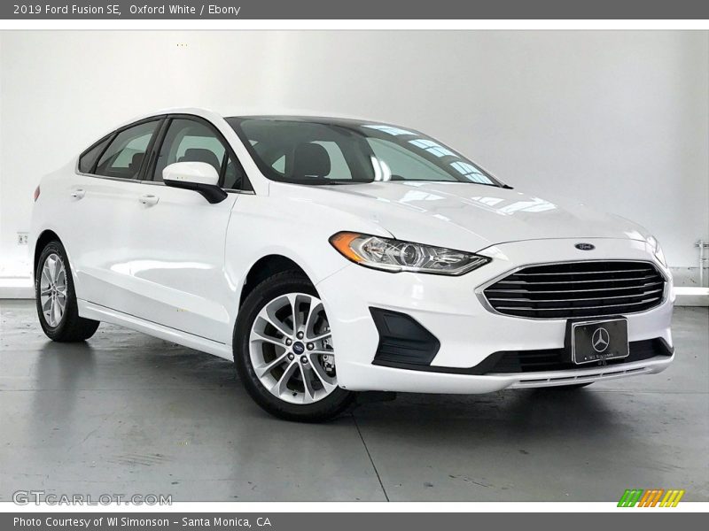 Oxford White / Ebony 2019 Ford Fusion SE