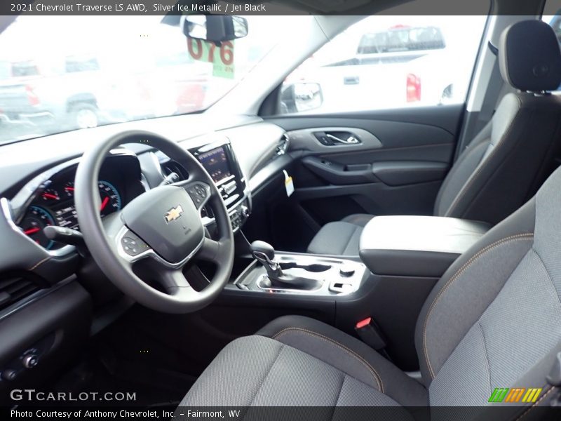 Silver Ice Metallic / Jet Black 2021 Chevrolet Traverse LS AWD