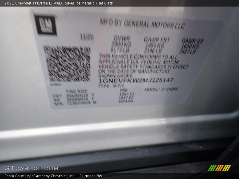 Silver Ice Metallic / Jet Black 2021 Chevrolet Traverse LS AWD