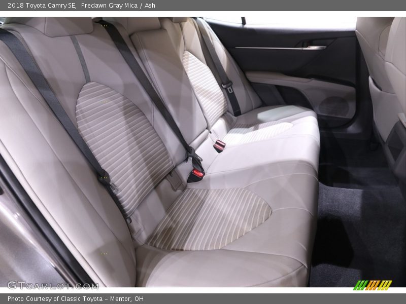 Predawn Gray Mica / Ash 2018 Toyota Camry SE