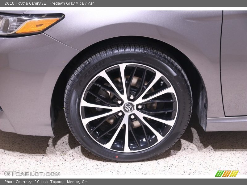 Predawn Gray Mica / Ash 2018 Toyota Camry SE