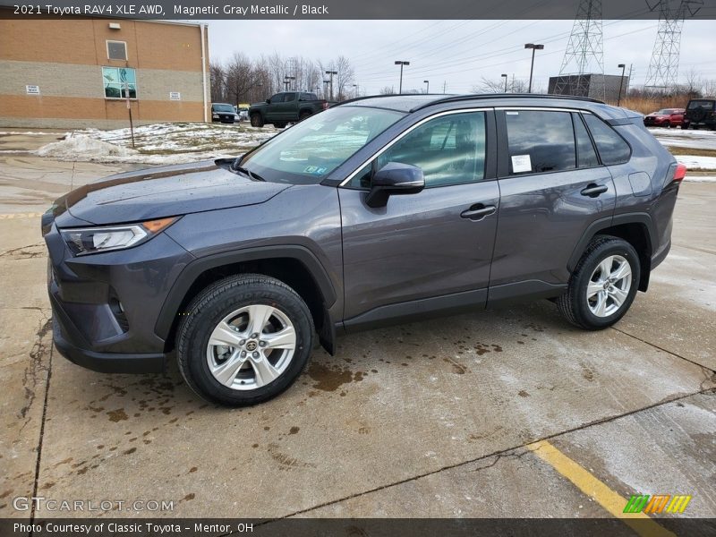 Magnetic Gray Metallic / Black 2021 Toyota RAV4 XLE AWD