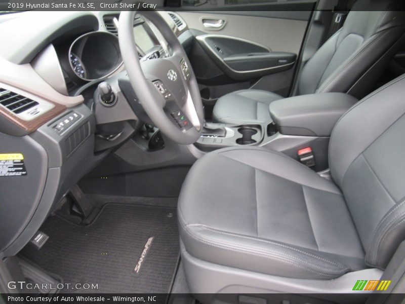 Circuit Silver / Gray 2019 Hyundai Santa Fe XL SE