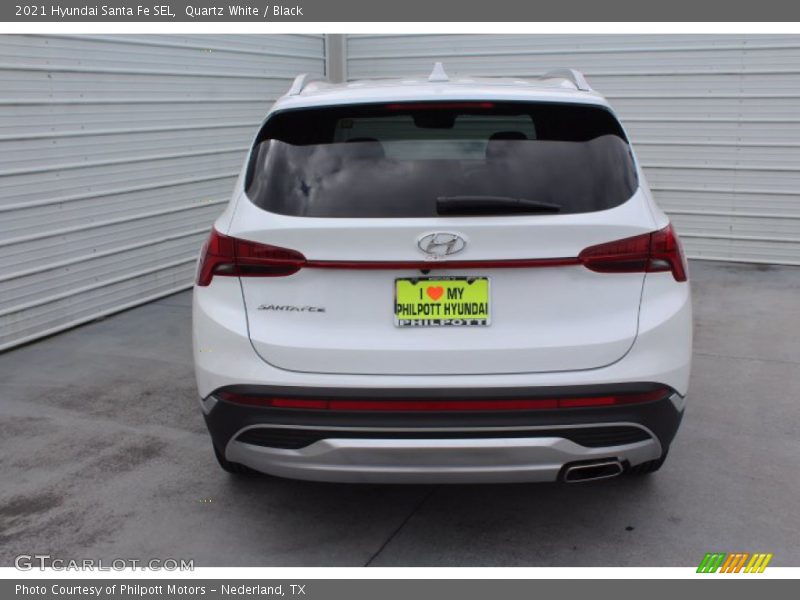 Quartz White / Black 2021 Hyundai Santa Fe SEL