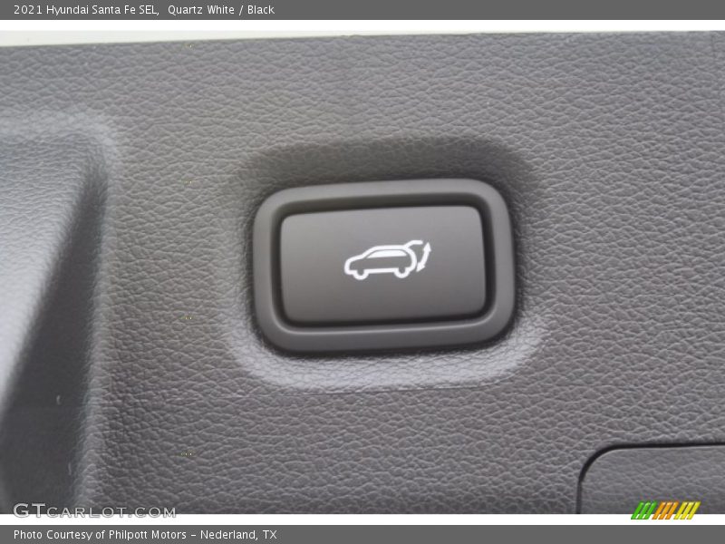 Quartz White / Black 2021 Hyundai Santa Fe SEL