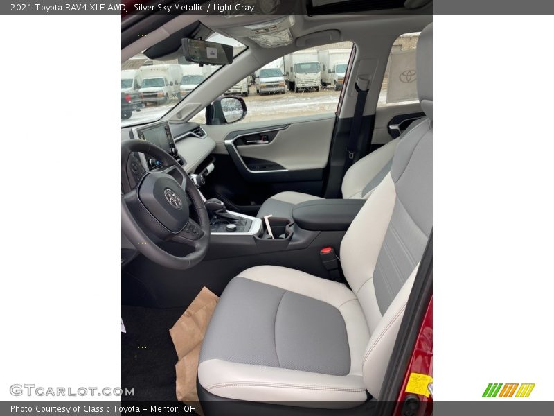 Silver Sky Metallic / Light Gray 2021 Toyota RAV4 XLE AWD