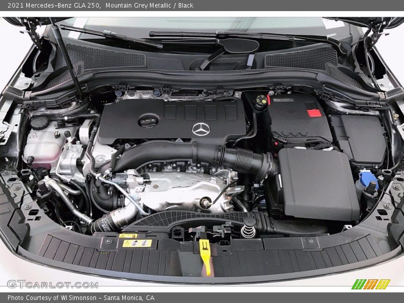 Mountain Grey Metallic / Black 2021 Mercedes-Benz GLA 250
