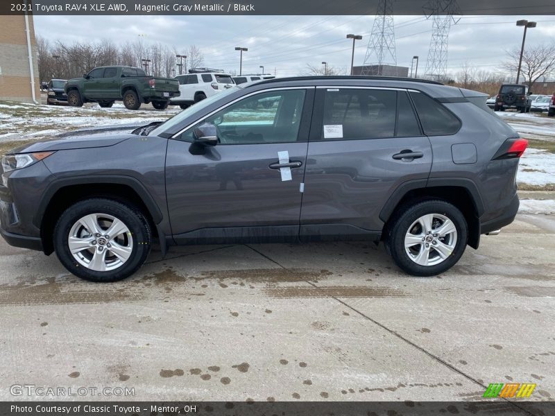 Magnetic Gray Metallic / Black 2021 Toyota RAV4 XLE AWD