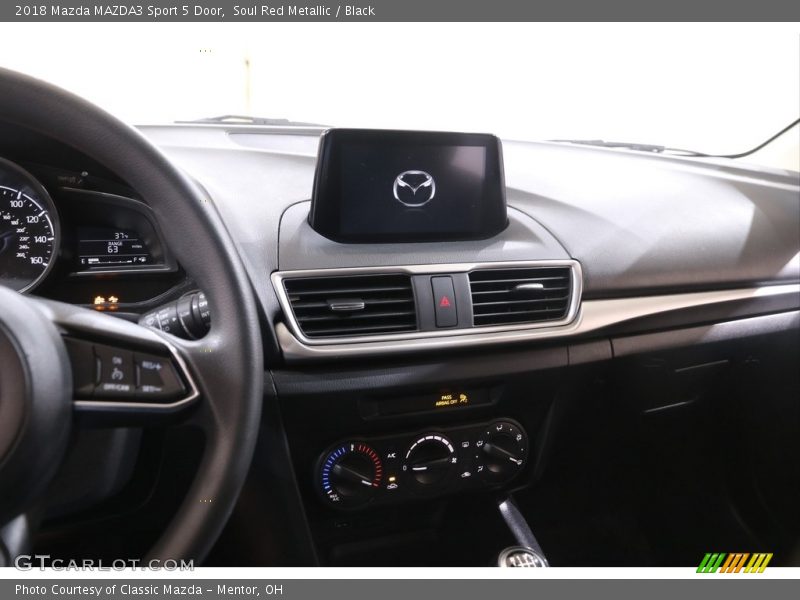Soul Red Metallic / Black 2018 Mazda MAZDA3 Sport 5 Door