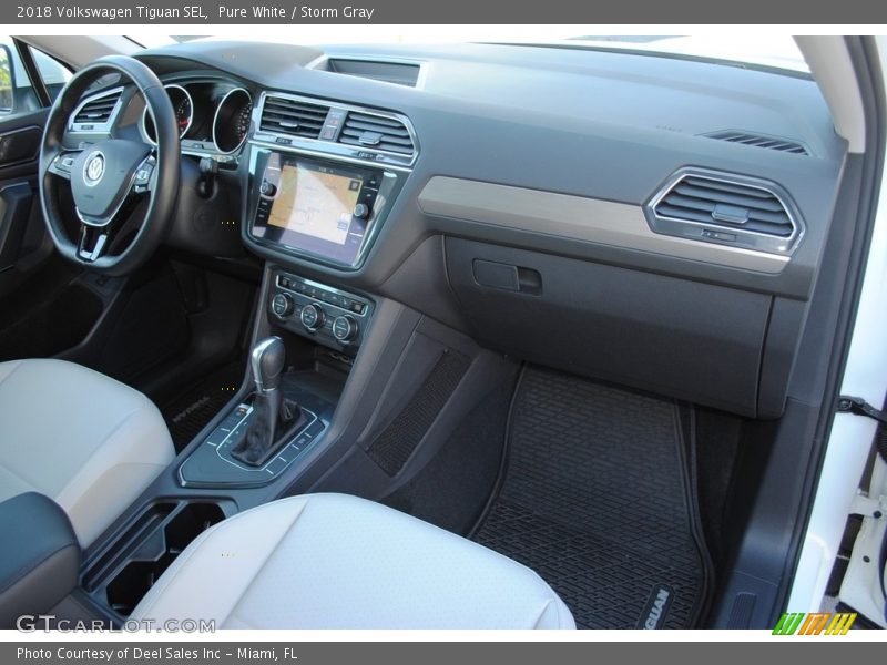 Pure White / Storm Gray 2018 Volkswagen Tiguan SEL