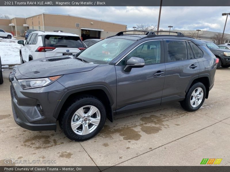 Magnetic Gray Metallic / Black 2021 Toyota RAV4 XLE AWD