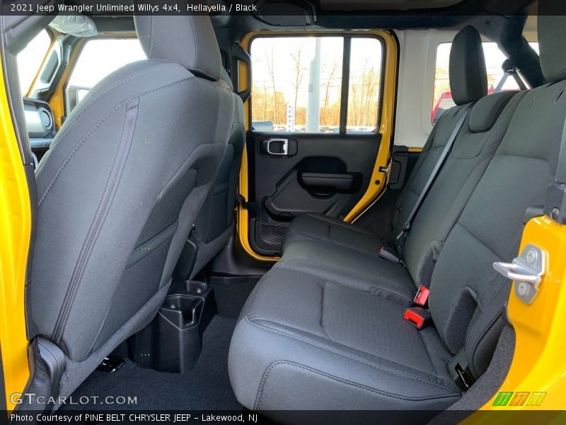 Hellayella / Black 2021 Jeep Wrangler Unlimited Willys 4x4