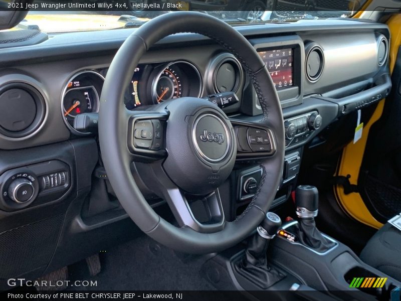Hellayella / Black 2021 Jeep Wrangler Unlimited Willys 4x4
