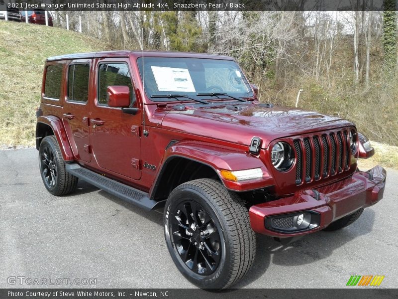 Front 3/4 View of 2021 Wrangler Unlimited Sahara High Altitude 4x4