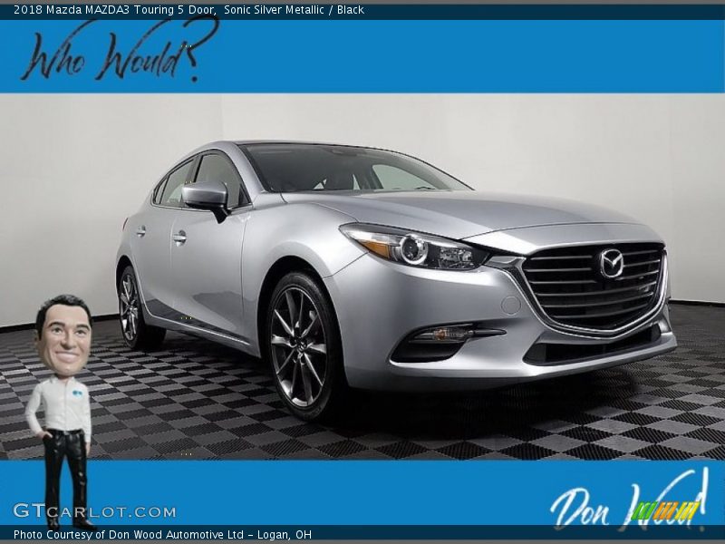 Sonic Silver Metallic / Black 2018 Mazda MAZDA3 Touring 5 Door