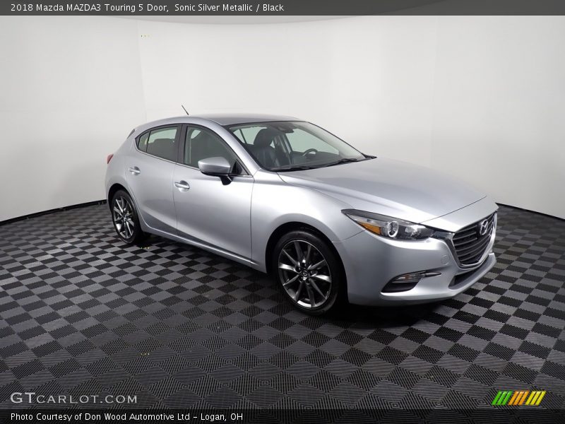 Sonic Silver Metallic / Black 2018 Mazda MAZDA3 Touring 5 Door