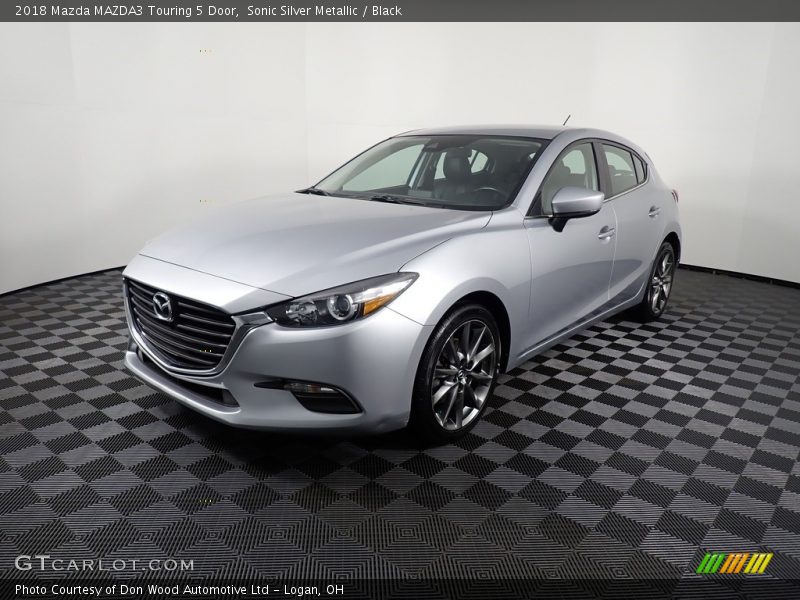 Sonic Silver Metallic / Black 2018 Mazda MAZDA3 Touring 5 Door