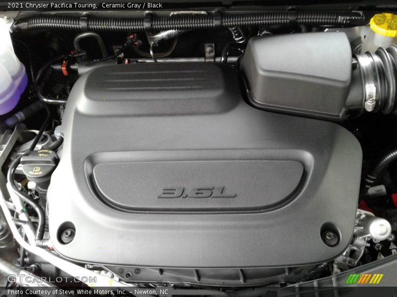 Ceramic Gray / Black 2021 Chrysler Pacifica Touring