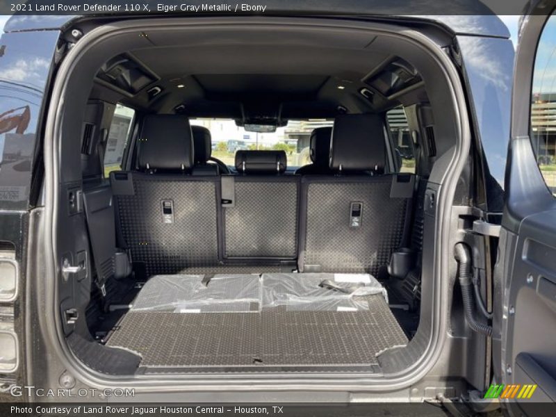  2021 Defender 110 X Trunk