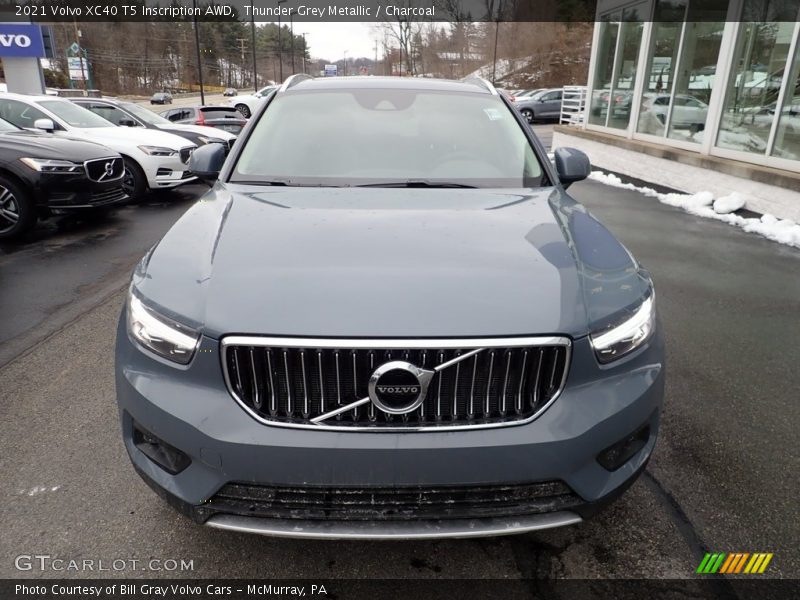 Thunder Grey Metallic / Charcoal 2021 Volvo XC40 T5 Inscription AWD