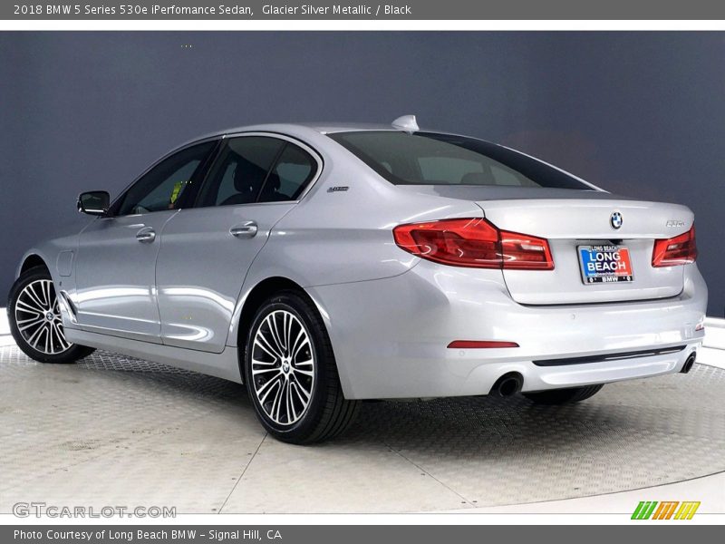Glacier Silver Metallic / Black 2018 BMW 5 Series 530e iPerfomance Sedan