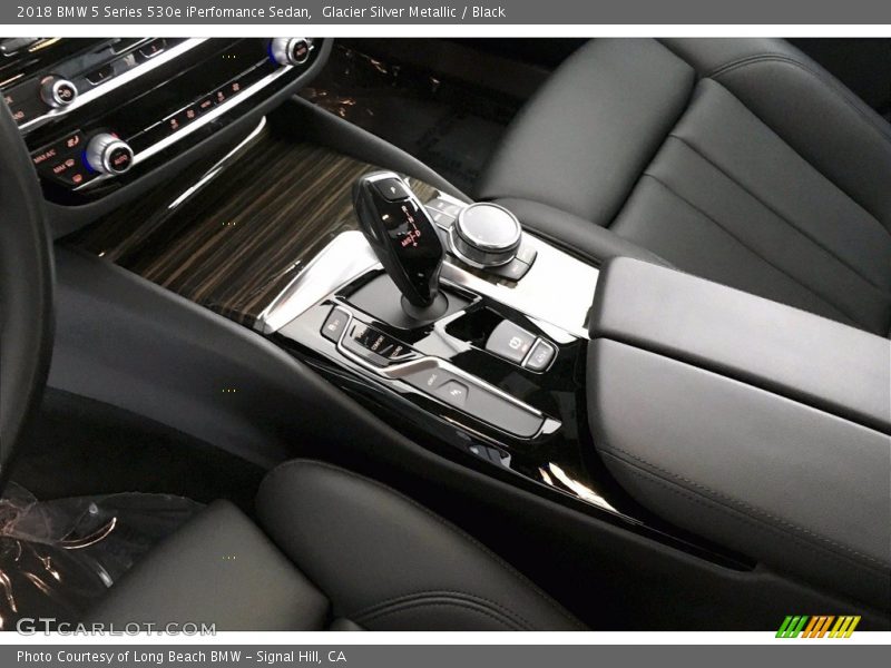 Glacier Silver Metallic / Black 2018 BMW 5 Series 530e iPerfomance Sedan