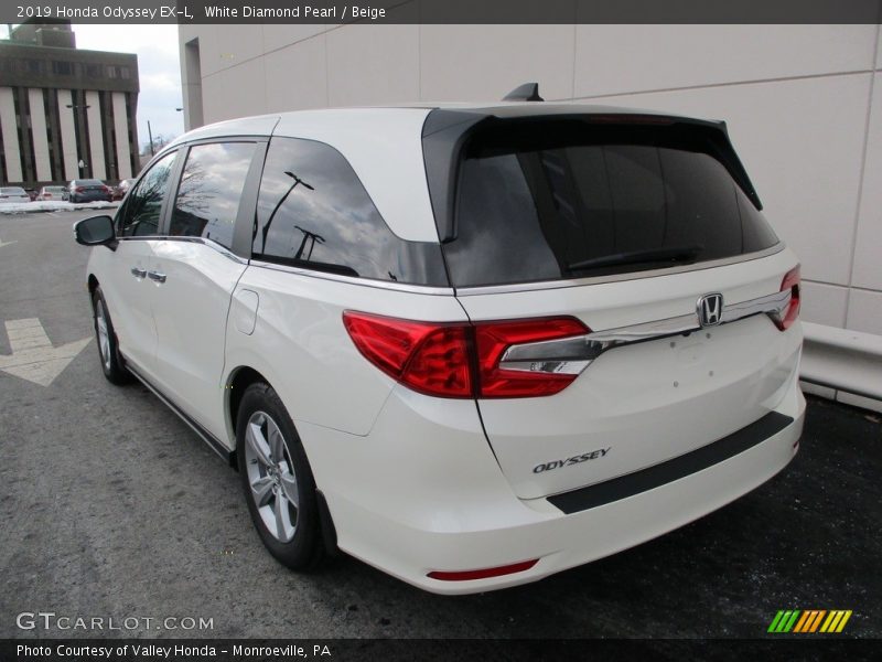 White Diamond Pearl / Beige 2019 Honda Odyssey EX-L