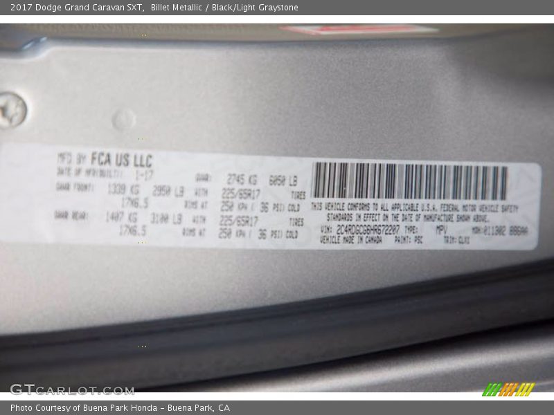 Billet Metallic / Black/Light Graystone 2017 Dodge Grand Caravan SXT
