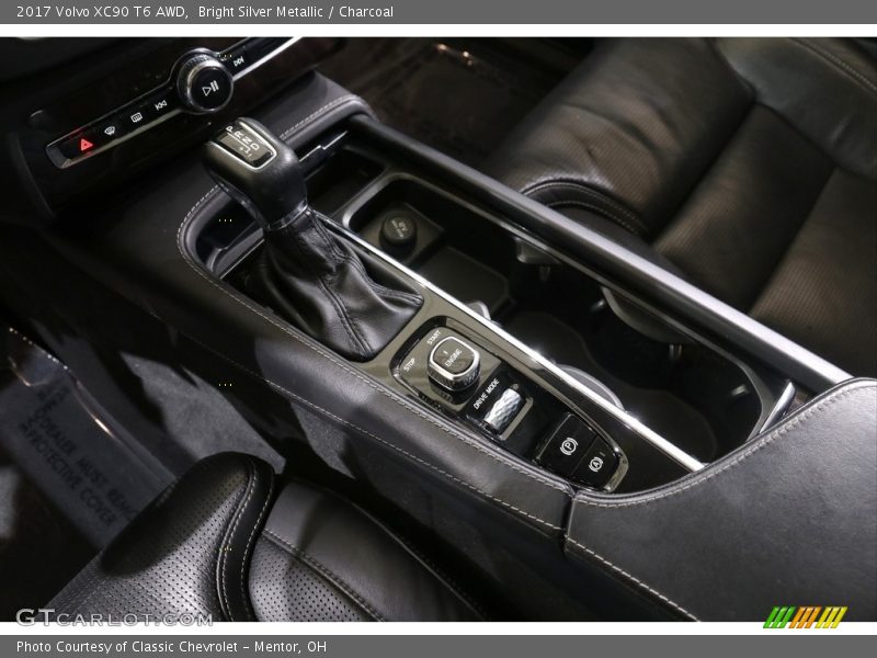 Controls of 2017 XC90 T6 AWD