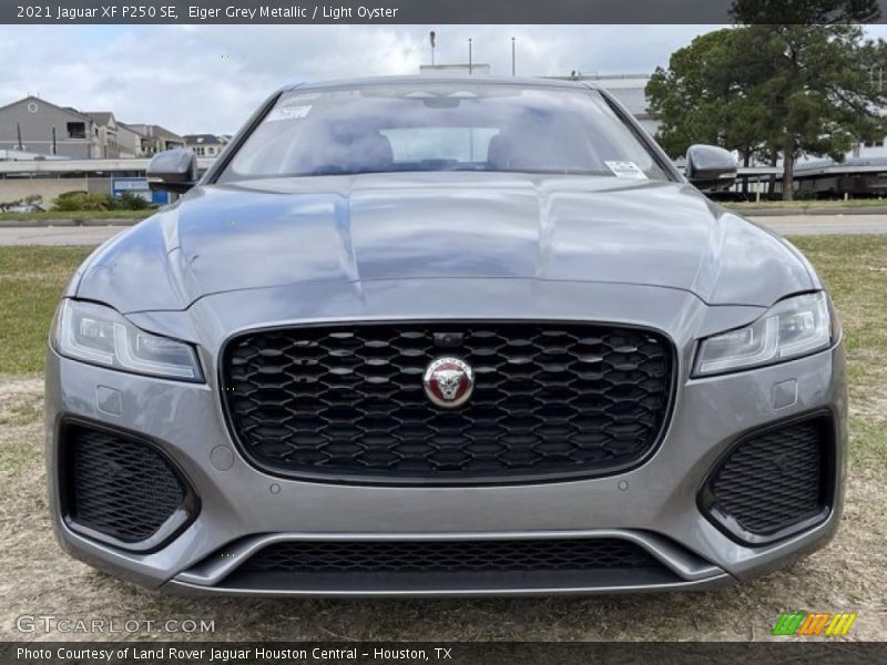  2021 XF P250 SE Eiger Grey Metallic