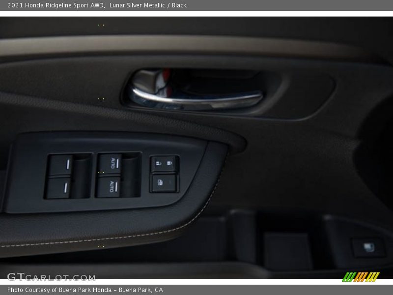 Lunar Silver Metallic / Black 2021 Honda Ridgeline Sport AWD
