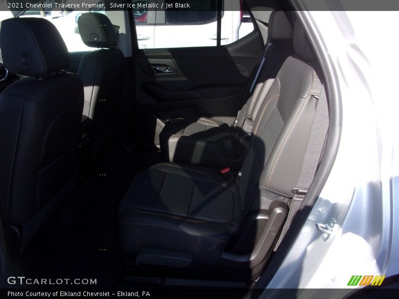 Silver Ice Metallic / Jet Black 2021 Chevrolet Traverse Premier
