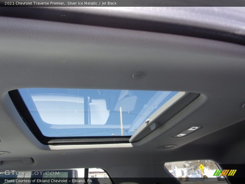 Silver Ice Metallic / Jet Black 2021 Chevrolet Traverse Premier