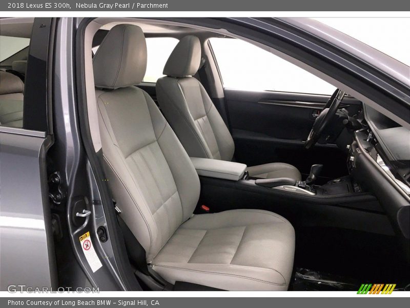  2018 ES 300h Parchment Interior