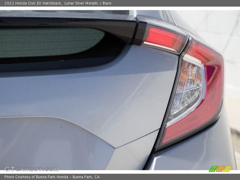 Lunar Silver Metallic / Black 2021 Honda Civic EX Hatchback