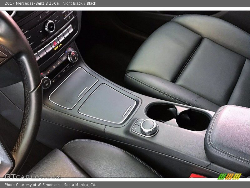 Night Black / Black 2017 Mercedes-Benz B 250e